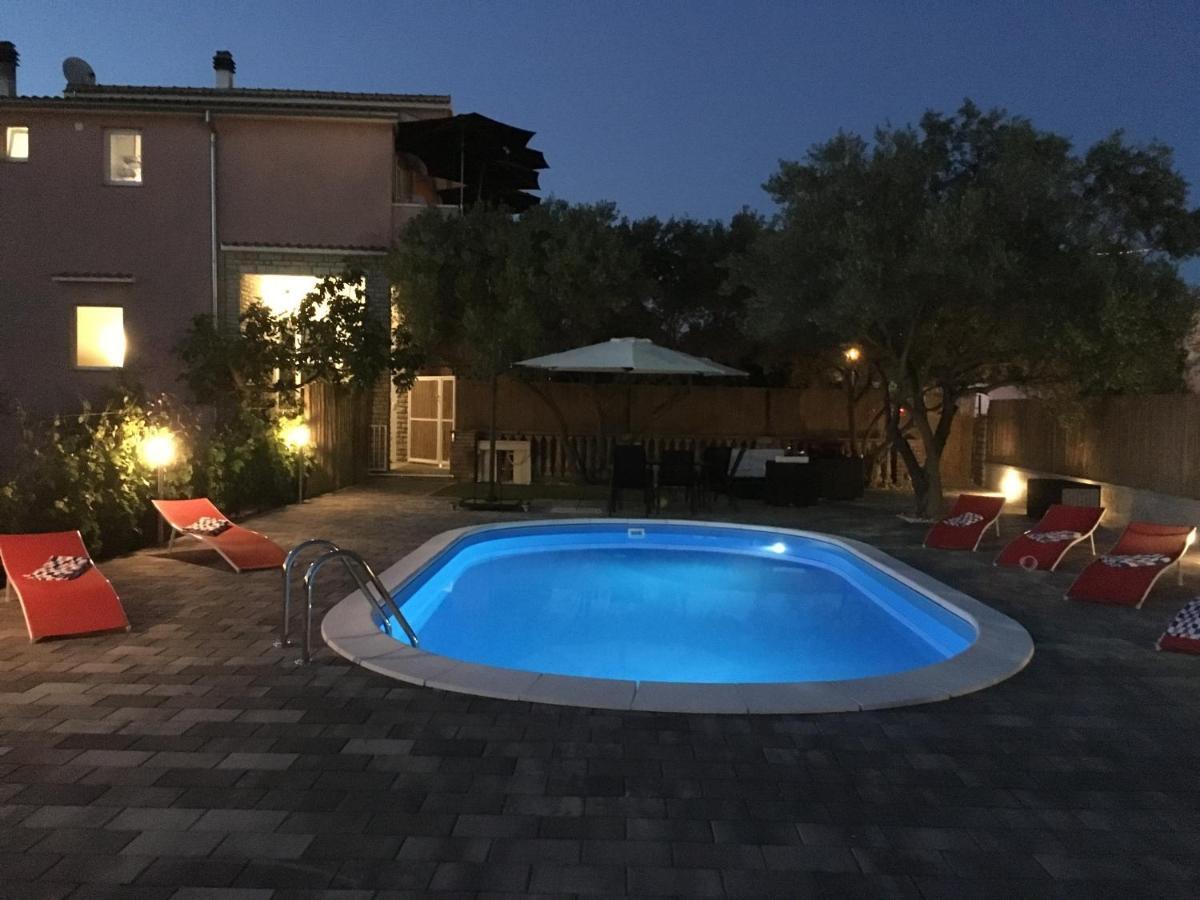 Apartment With Private Pool Sukošan エクステリア 写真