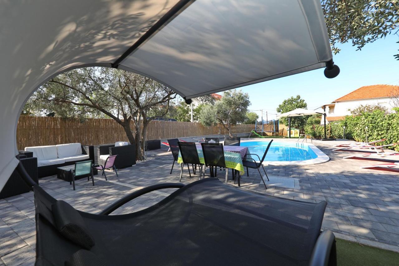 Apartment With Private Pool Sukošan エクステリア 写真