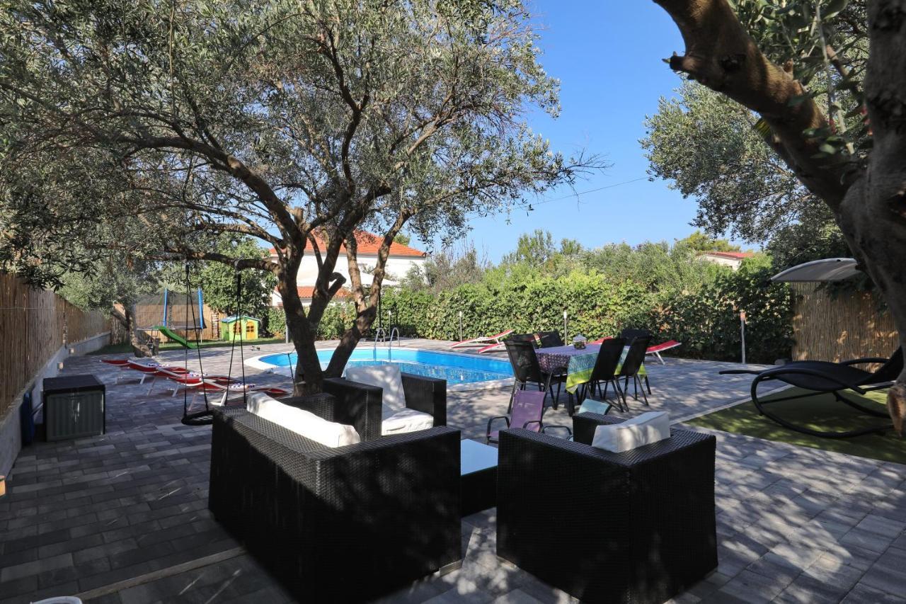 Apartment With Private Pool Sukošan エクステリア 写真